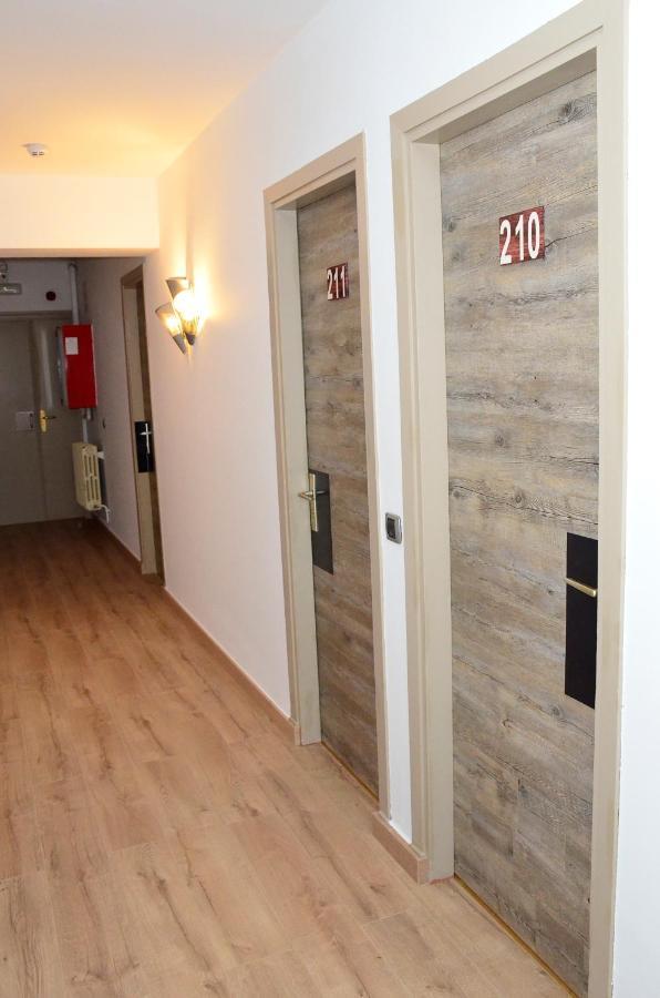 Hotel Terranova パス・デ・ラ・カサ エクステリア 写真